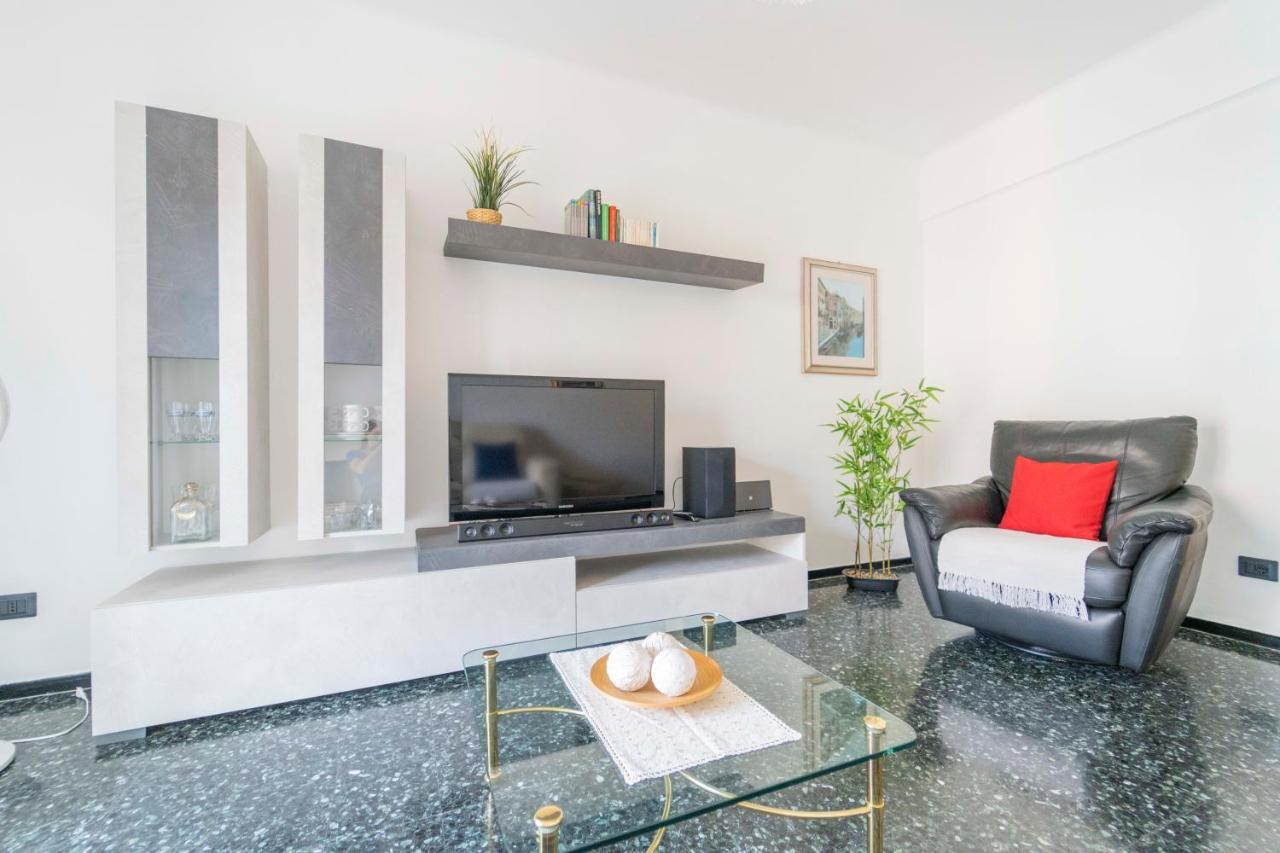 193 - Casa Via Della Chiusa - Centralissimo E Vicino Alla Baia Del Silenzio, Spiaggia E Mare 150M - Parcheggio Gratis Incluso E Aria Condizionata Sestri Levante Exterior foto